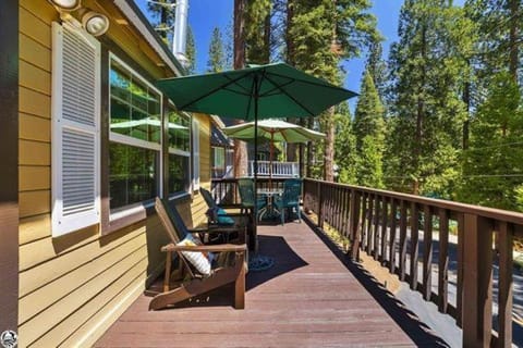 332 Sierra Pines cabin House in Calaveras County