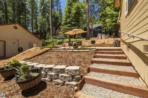 332 Sierra Pines cabin House in Calaveras County