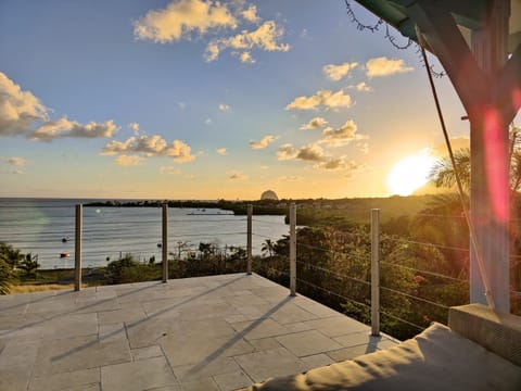 Nearby landmark, Day, Natural landscape, Balcony/Terrace, Sea view, Sunrise, Sunset