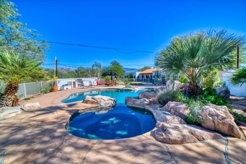 Scenic Tucson Home with Private Pool Villa in Tanque Verde