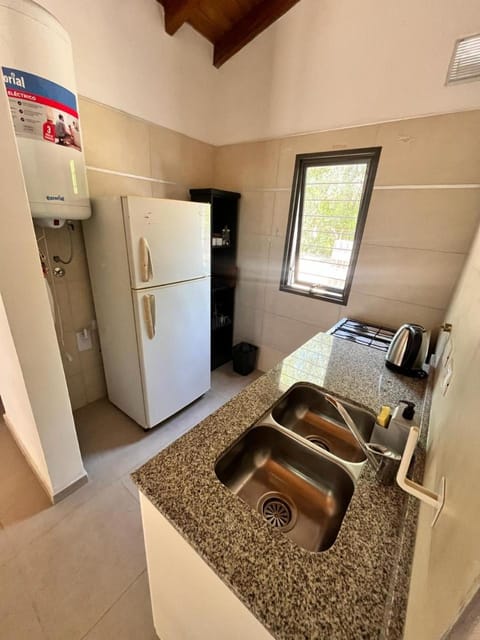 Kitchen or kitchenette, minibar, oven, pet friendly, stove