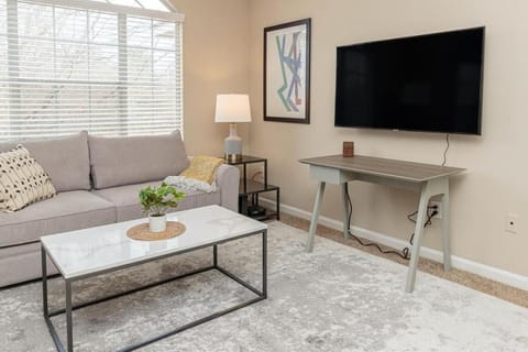Landing Modern Apartment with Amazing Amenities (ID1793X95) Condo in Greenville