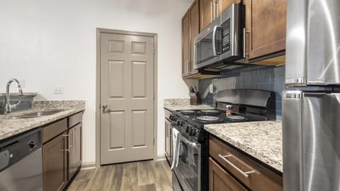 Landing Modern Apartment with Amazing Amenities (ID5620X67) Condo in North Druid Hills