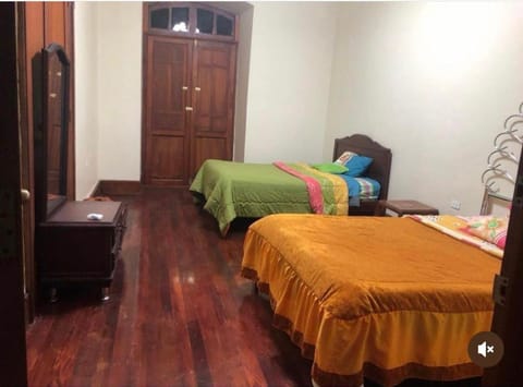 HOSPEDAJE las PRIMICIAS 103 Hotel in Riobamba