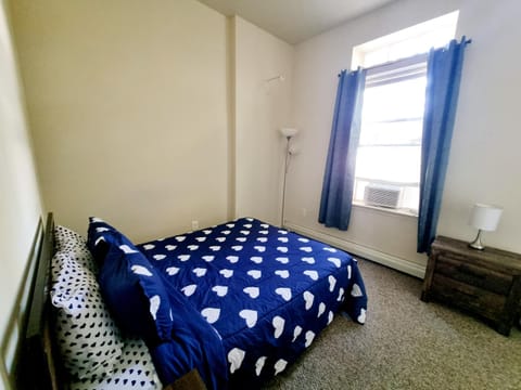 Lovely Spacious 1br Apt With Patio Apartment in Cheltenham Township