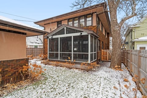 Property building, Facade/entrance, Day, Winter