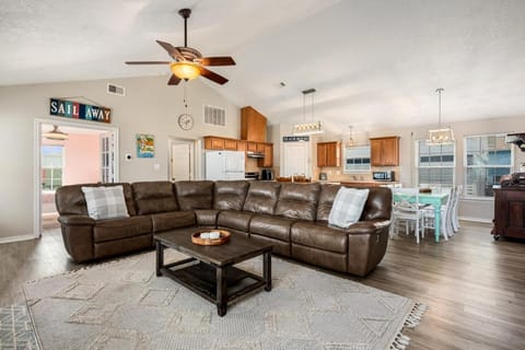 Tropic Like It's Hot home House in Bolivar Peninsula