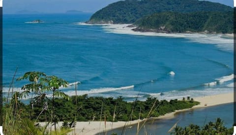 Chales Guarau Condo in Peruíbe