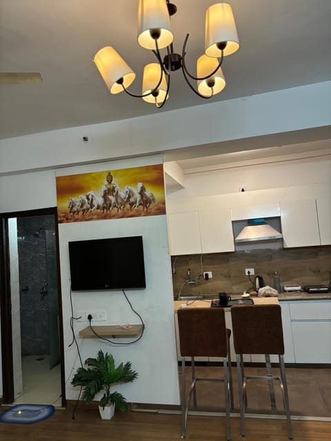 Guti Buti Homes Bed and Breakfast in Noida