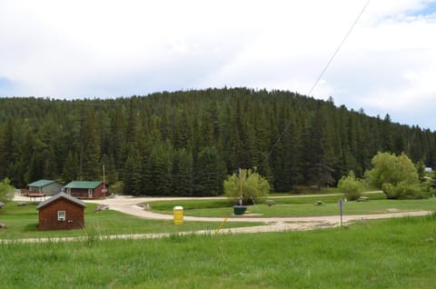 Galena Road Cabins Campingplatz /
Wohnmobil-Resort in North Lawrence
