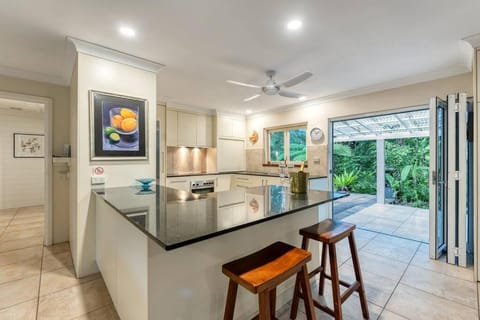 Beachside at 7 Solina Close in Port Douglas House in Port Douglas