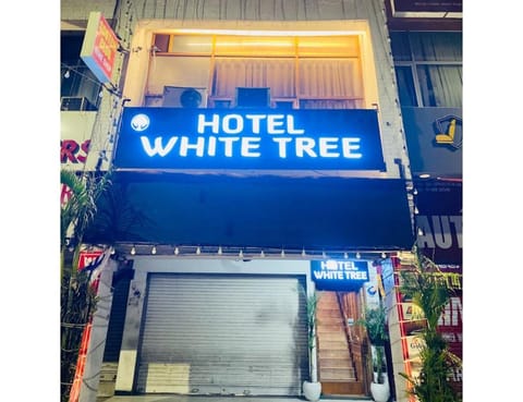Hotel White Tree, Chandigarh Casa vacanze in Chandigarh