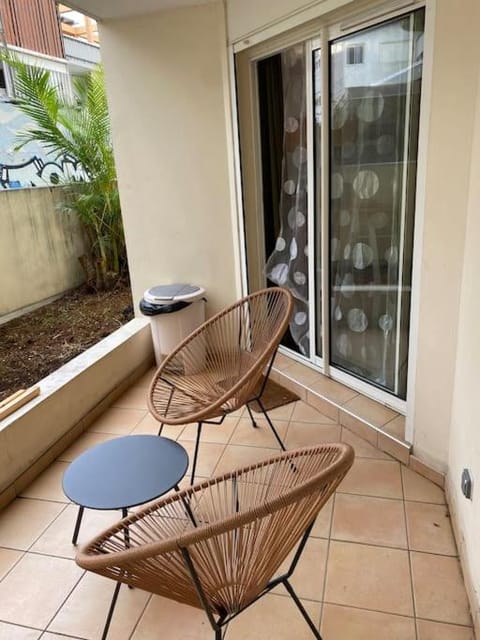 Patio, Balcony/Terrace