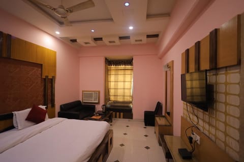 Hotel Vikram Palace Hotel in Agra