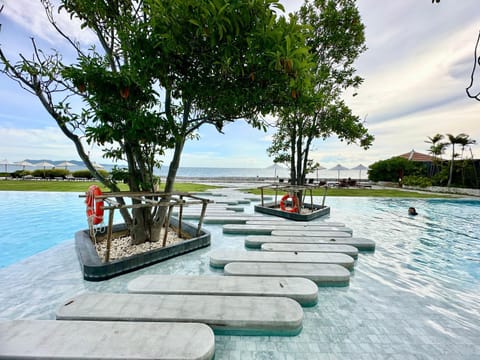 Pool view, Sea view, Swimming pool