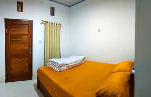 Suan Home Stay Bed and Breakfast in Nusapenida