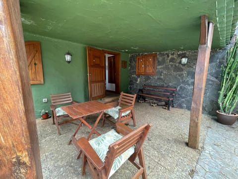 Casa Rural El Poleo Dr. Rosas Chalet in Comarca Norte