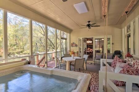 Riverfront Home w Deck & Hot Tub House in East Ellijay