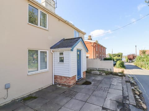 Ivy Cottage House in Mersea Island