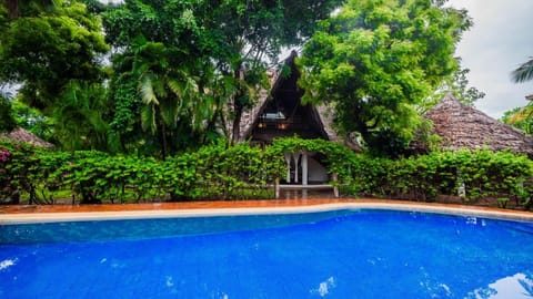 Great Rustic Escape 3 bedroom Villa, Casuarina, Malindi Villa in Malindi