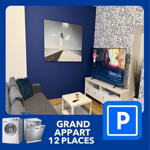 TV and multimedia, Coffee/tea facilities, Living room, Decorative detail, Seating area, Parking, dishwasher, hair dryier, heating, internet, microwave, stove, towels, washing machine, dryer, kitchen