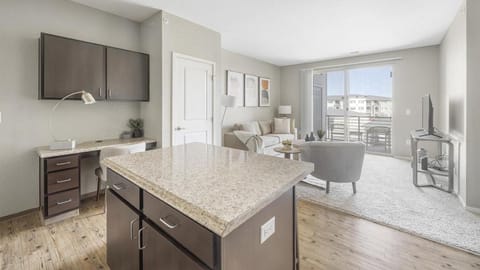 Landing - Modern Apartment with Amazing Amenities (ID3506X55) Copropriété in Lafayette