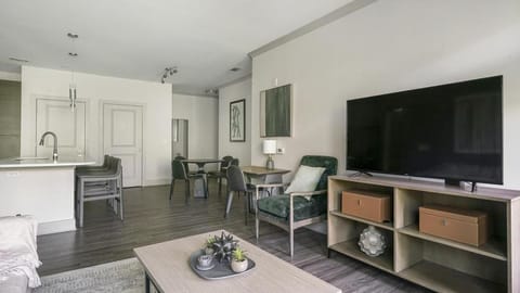 Landing - Modern Apartment with Amazing Amenities (ID6167X30) Apartment in Short Pump