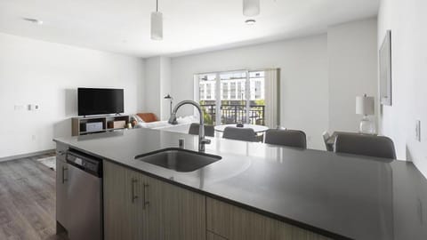 Landing - Modern Apartment with Amazing Amenities (ID7323X33) Eigentumswohnung in Kent