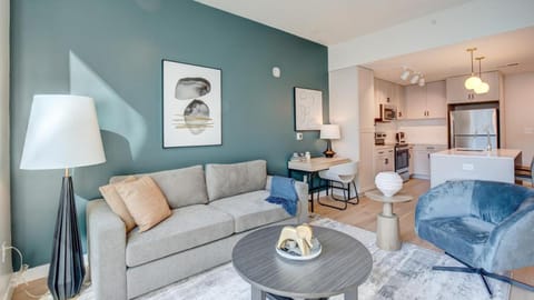 Landing - Modern Apartment with Amazing Amenities (ID7209X35) Condo in Salt Lake City
