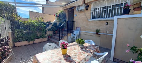 Patio, Day, View (from property/room), Balcony/Terrace, Dining area