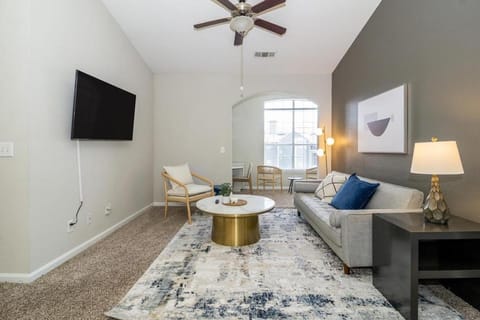 Landing - Modern Apartment with Amazing Amenities (ID2641X01) Condo in Lawrenceville