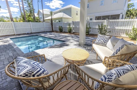 Sleeps 24 Private Heated Pool Pet-Friendly House in Miramar Beach