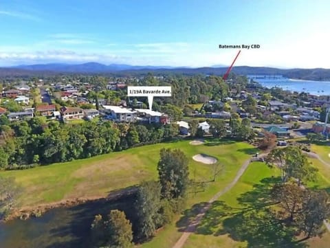 Water View Home - Minutes To Town Haus in Batemans Bay