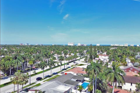 Neighbourhood, Bird's eye view, City view, Street view, Swimming pool, Location