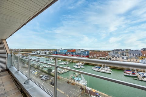 View (from property/room), Balcony/Terrace