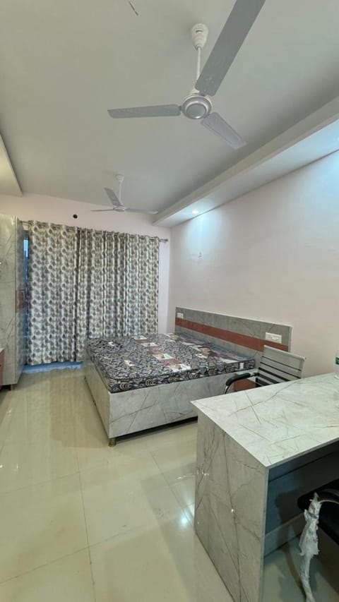 Namoh studio and apartment Condo in Noida