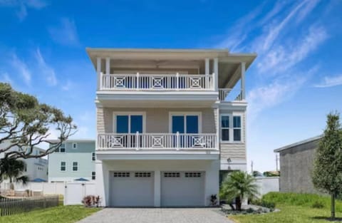Ocean Haven With Ocean View, Bbq, And Private Pool House in Saint Augustine Beach