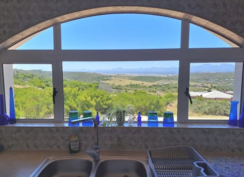 Kitchen or kitchenette, Mountain view