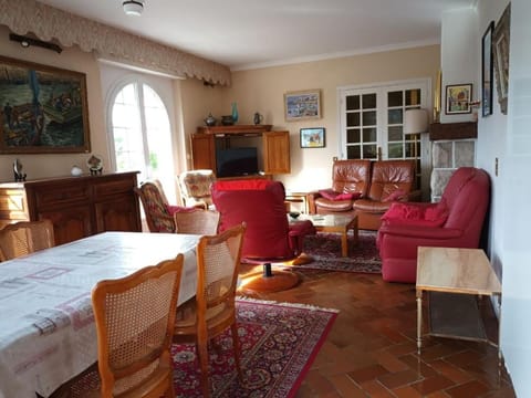 800 - Maison de charme proche du centre d'Erquy Villa in Brittany