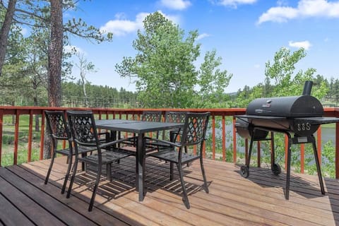 BBQ facilities, Dining area