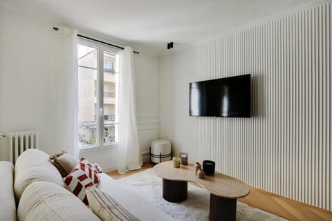 CHATEAU DE VINCENNES Luxury Flat from 5 min to Paris Apartamento in Vincennes