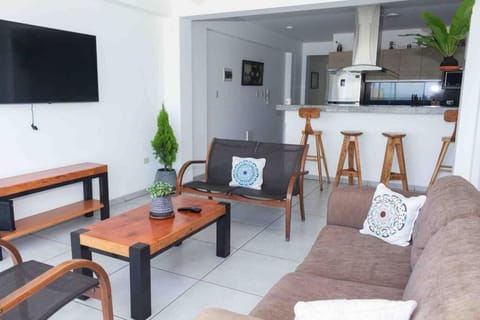 Apartamento D&D Huanchaco Apartment in Huanchaco