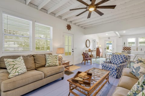 Beachy 5br Cottage W Aptartment- 5 Min To Beach! House in Tybee Island