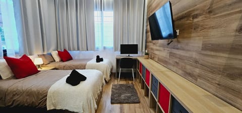 Gran apartamento ideal grupos muy cerca Barcelona Apartment in Badalona