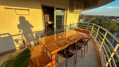 Balcony/Terrace, Dining area