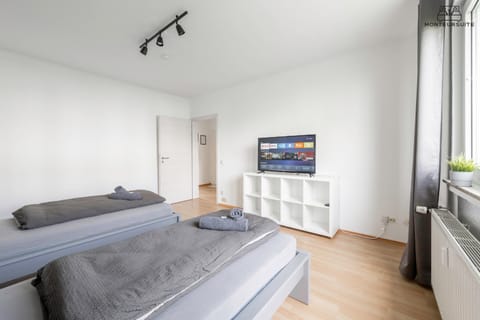 TV and multimedia, Bedroom