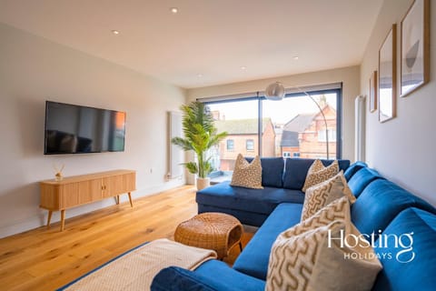 The Elizabeth Suite - 3 Bedroom With Parking House in Henley-on-Thames