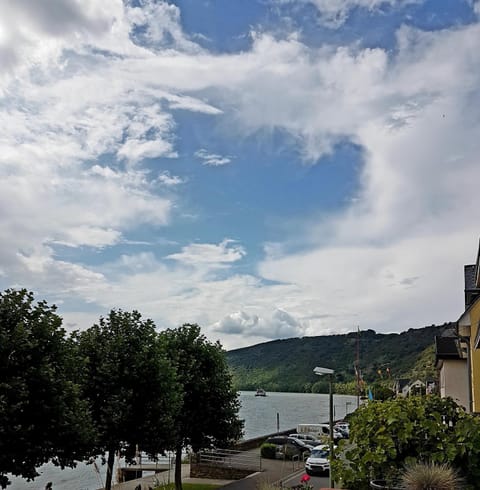 Haus Rheinglück "Liebenstein" Apartment in Boppard