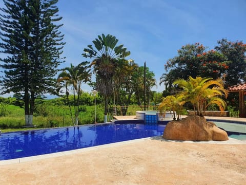 Hermosa finca a solo 10 minutos del parque del cafe House in Quindio, Colombia