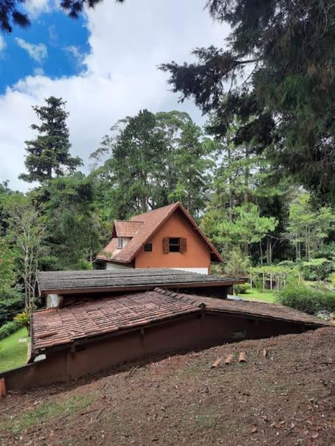 Sítio Solaris, Mury House in Nova Friburgo